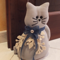 Gatto ferma porta